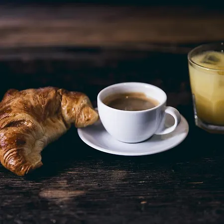 بيت شباب Generator